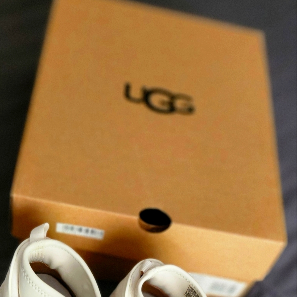 UGG NEUTRA SNEAKER